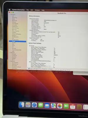 Laptop Apple MacBook Pro 2017 16GB Intel Core i7 SSD 512GB