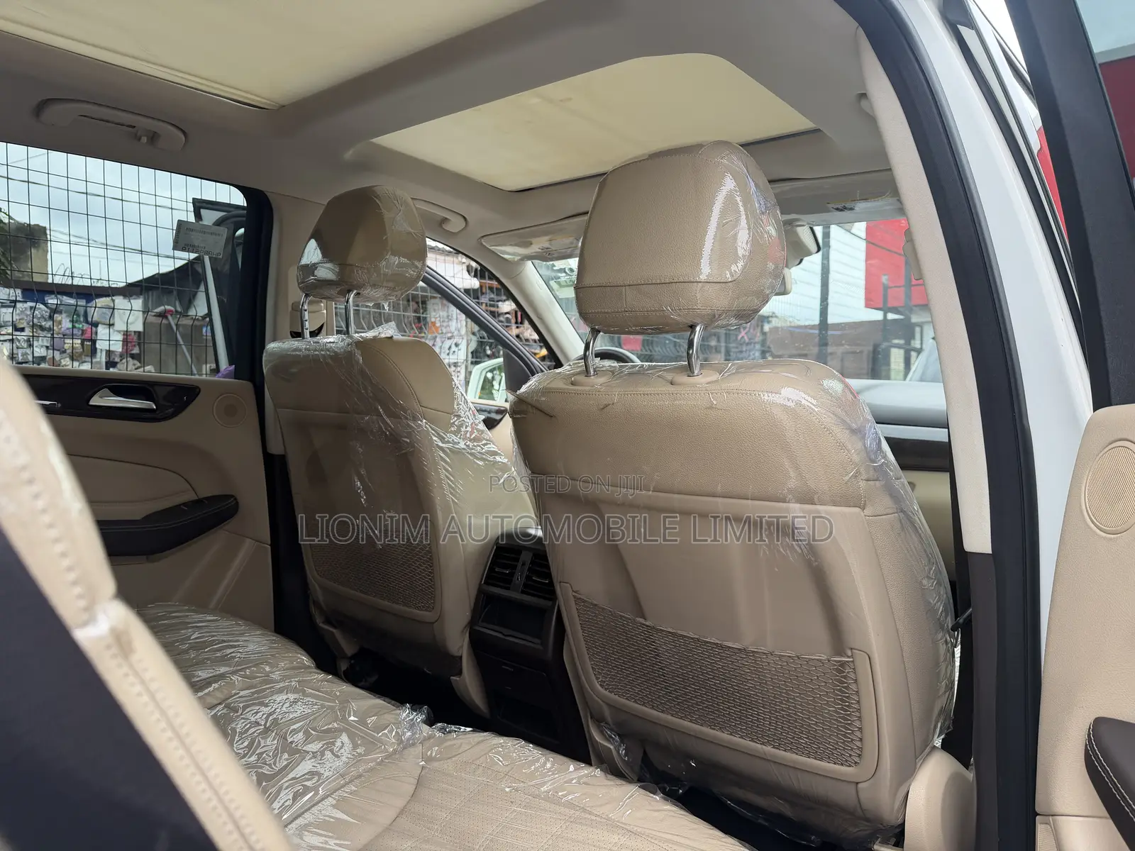 Mercedes-Benz GLE-Class GLE 550 4MATIC 2017 White