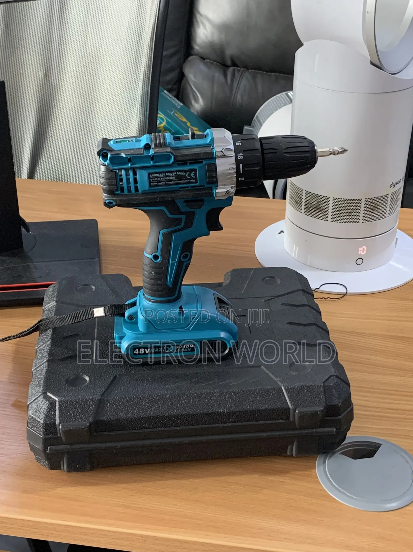 Cordless Driving Drill
