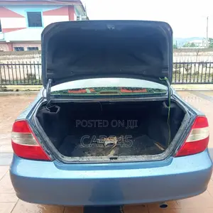 Toyota Camry 2004 Blue