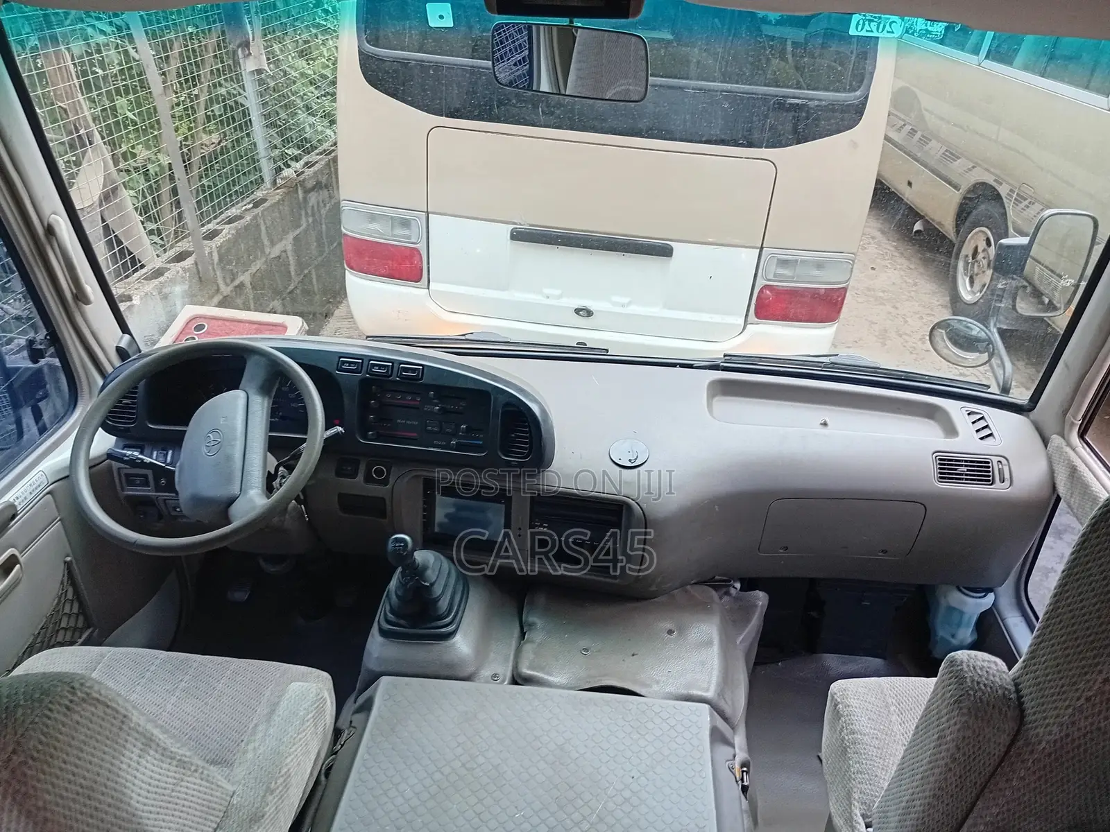 Toyota Coaster 2017 Beige