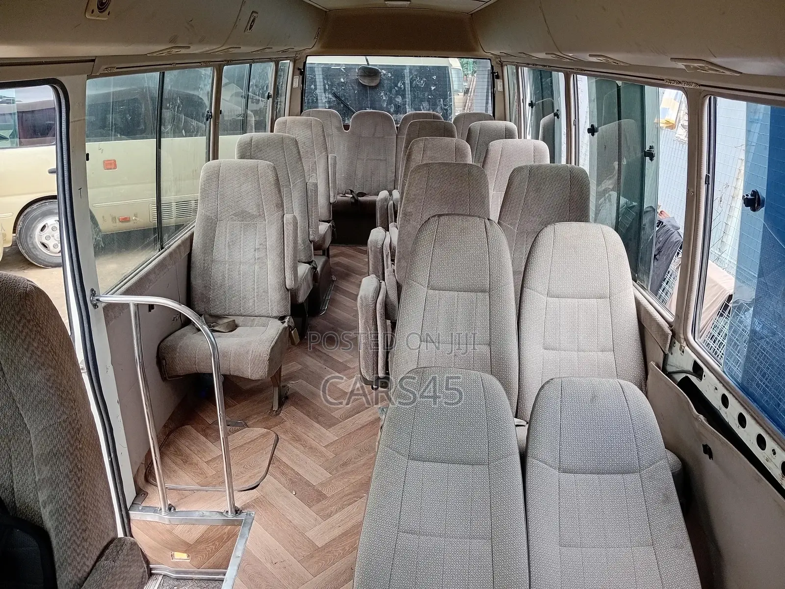 Toyota Coaster 2017 Beige