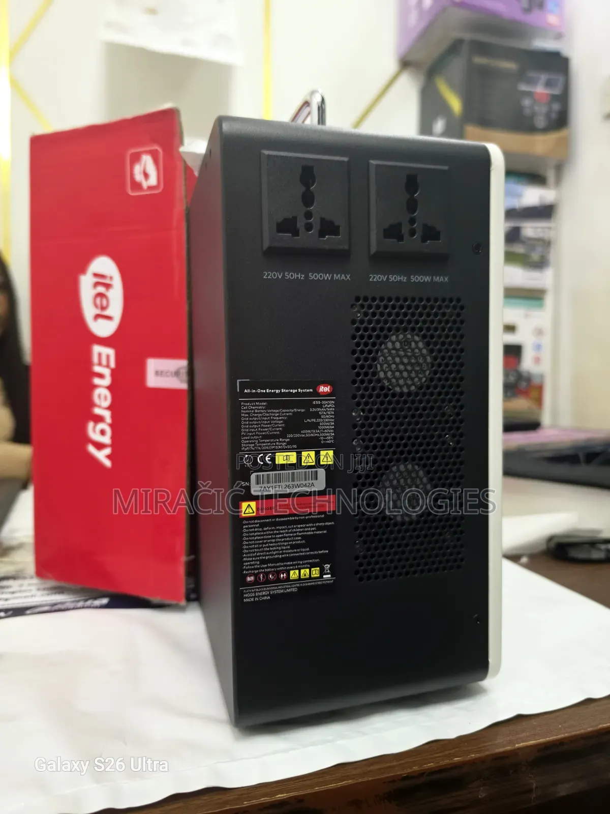 Itel 500W Solar Generator 1000Wh Lithium Battery IESS-05K10N Tank