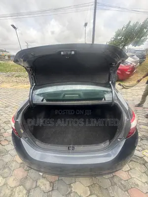 Toyota Corolla S Premium 4dr Sedan (1.8L 4cyl CVT) 2015 Gray