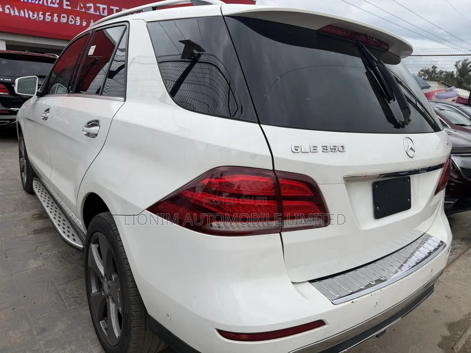 Mercedes-Benz GLE-Class GLE 550 4MATIC 2017 White