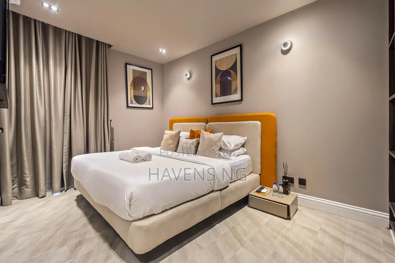Luxury 3-Bedroom Maisonette