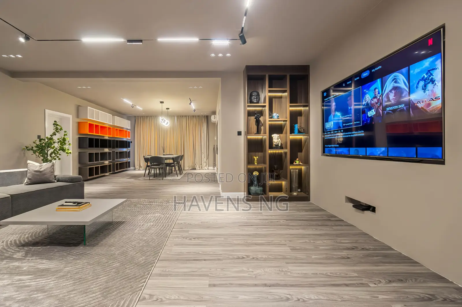 Luxury 3-Bedroom Maisonette