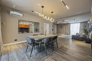 Luxury 3-Bedroom Maisonette