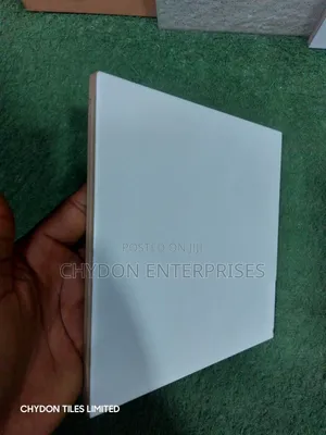 20by20 Plain White