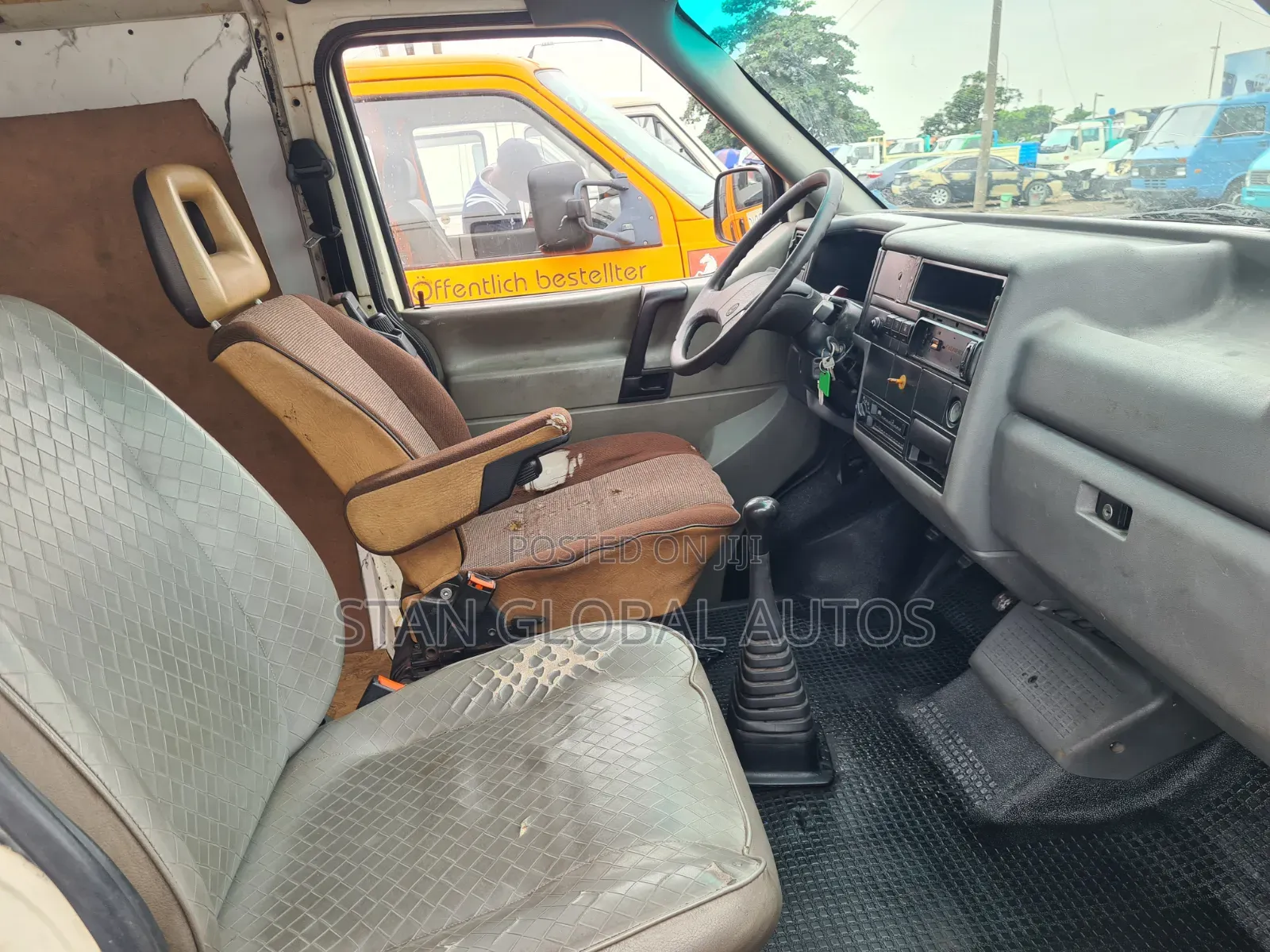 Volkswagen Transporter 2003 White