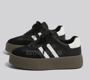 Black and White Women Sneakers Size 38
