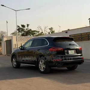 Porsche Cayenne 2018 Black