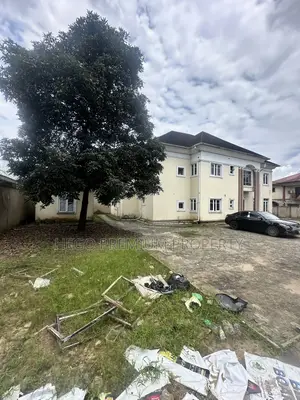 5bdrm Duplex in Soccer Arenas, GRA Phase 2 / Port-Harcourt for rent