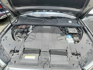 Audi Q7 2016 Gray