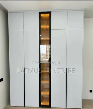 Wardrobe Closet