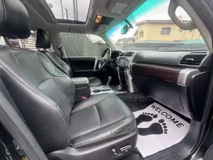 Toyota 4-Runner 2015 Black