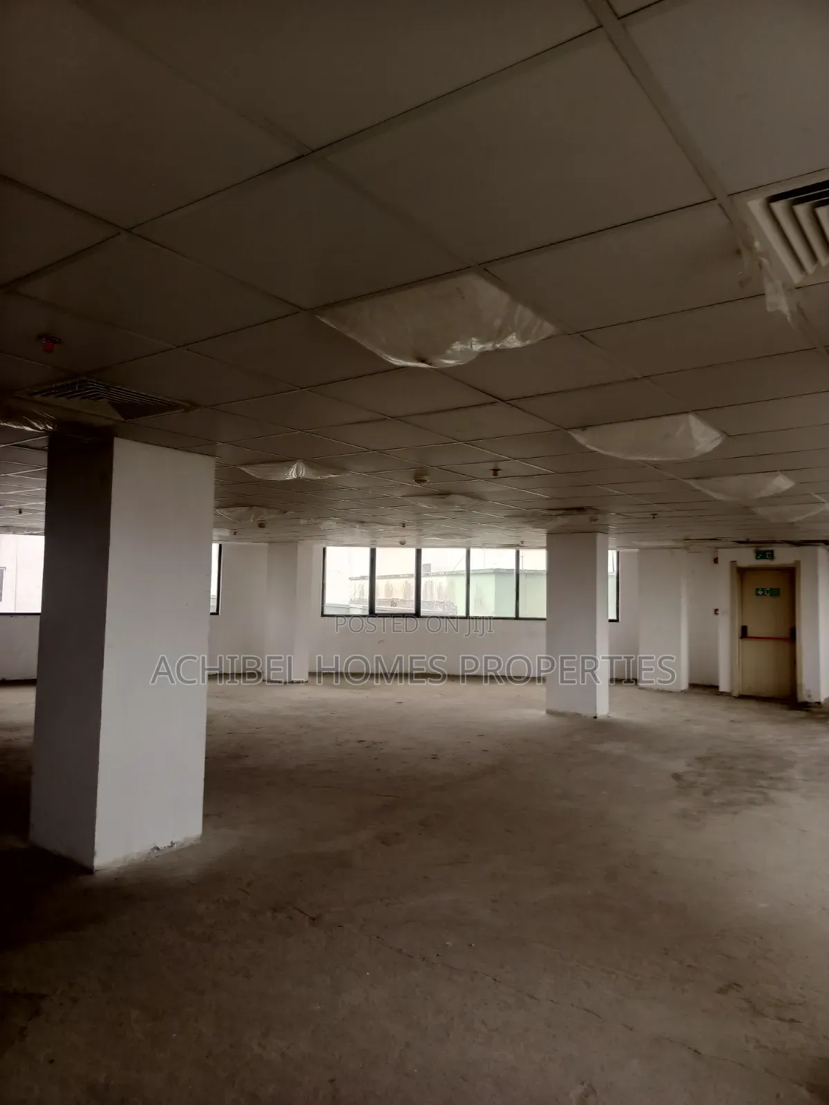 A 256 Square Meter Serviced Office Space