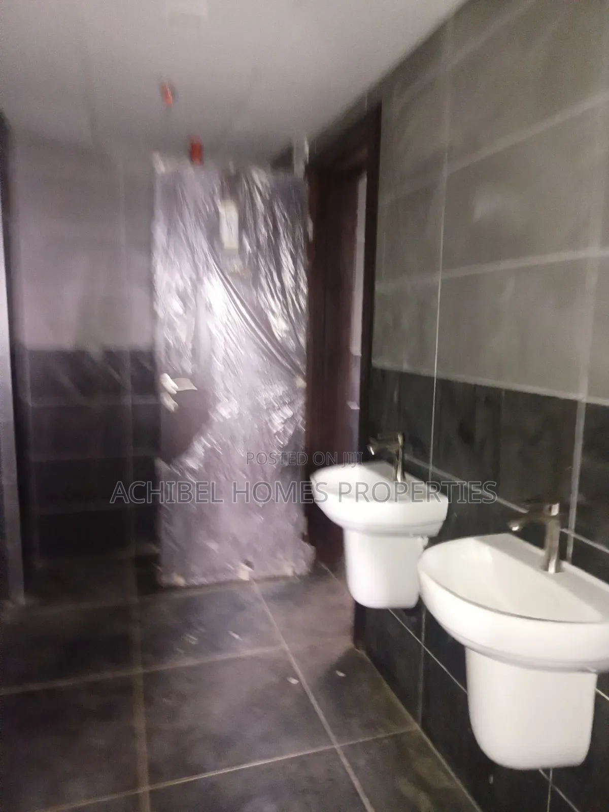 A 256 Square Meter Serviced Office Space