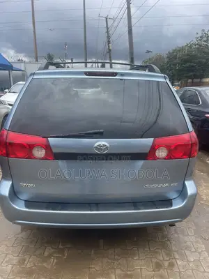 Toyota Sienna CE AWD 2006 Blue