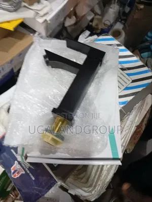 Modern Matte Basin Faucet