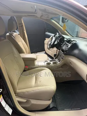 Toyota Highlander 2013 Brown