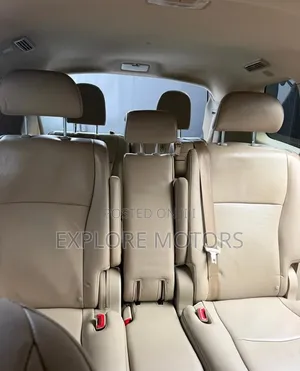 Toyota Highlander 2013 Brown