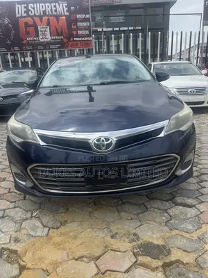 Toyota Avalon XLE Premium Sedan FWD (3.5L 6cyl 6A) 2013 Blue