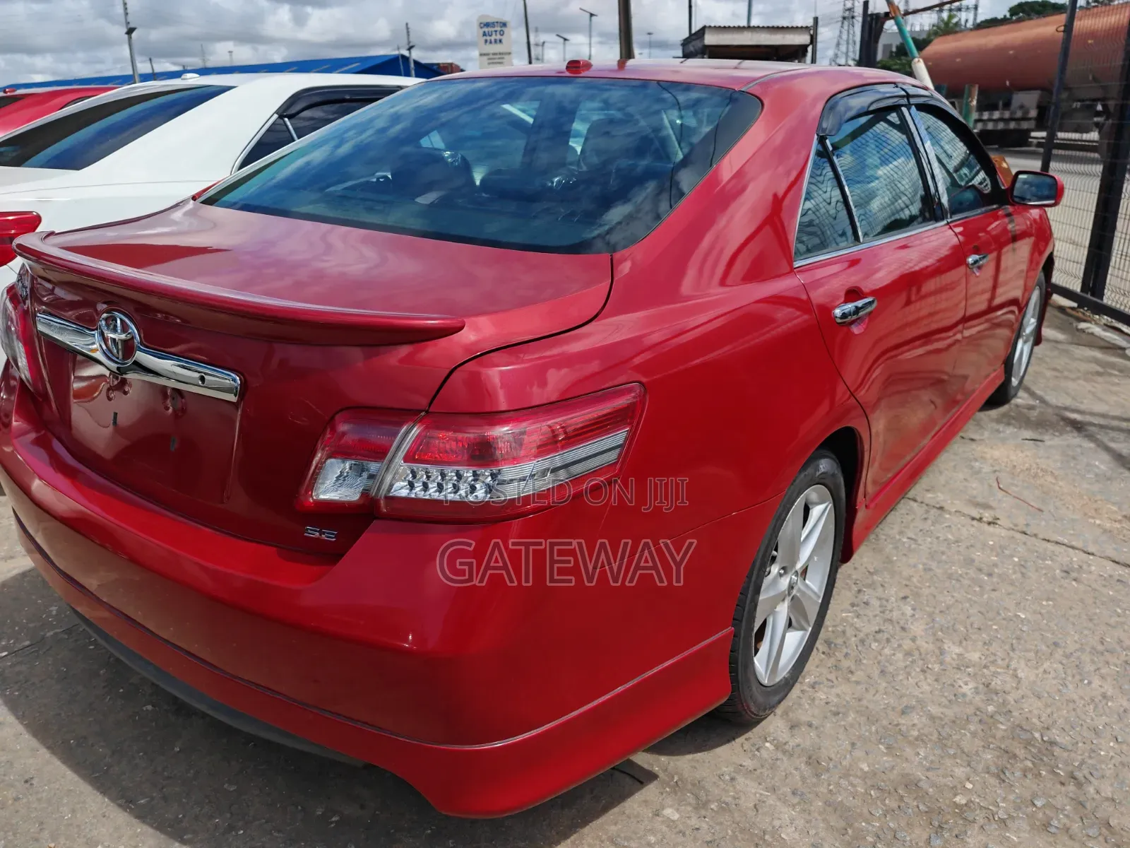 Toyota Camry 2010 Red