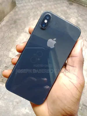 Apple iPhone X 64 GB Gray