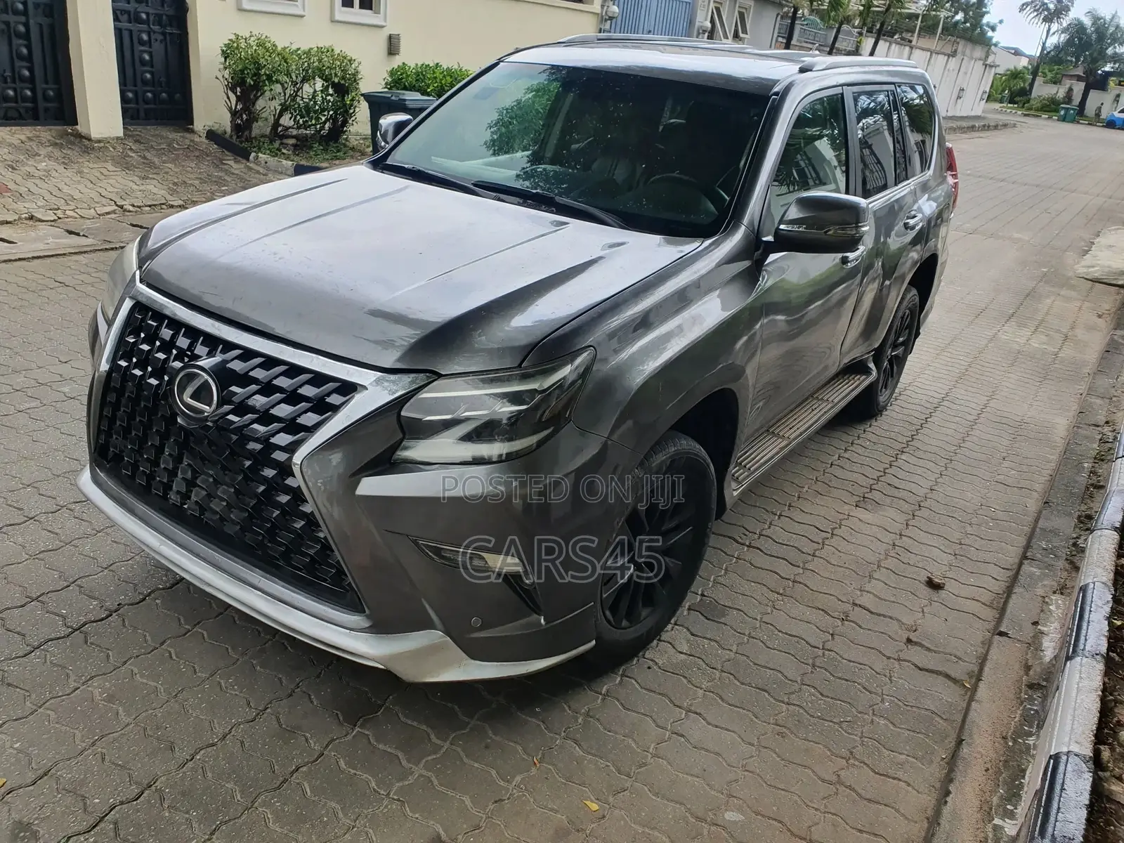 Lexus GX 2010 Gray