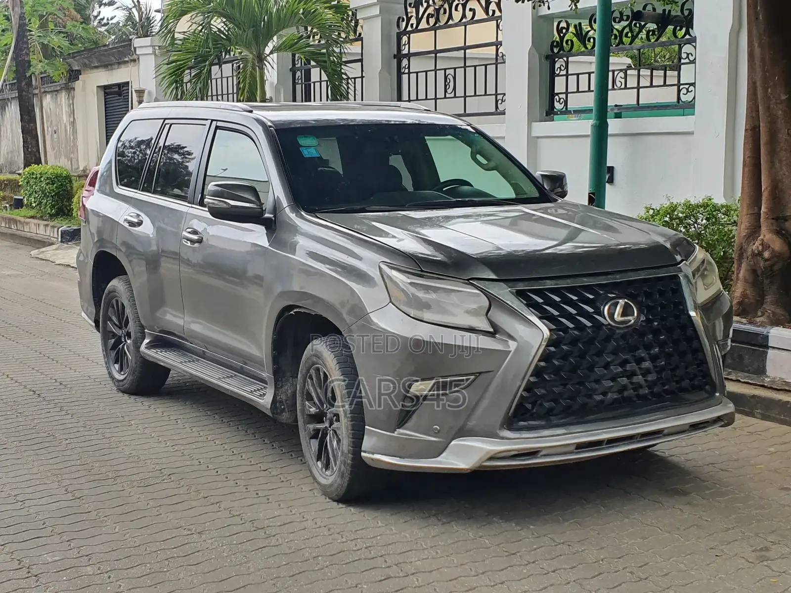 Lexus GX 2010 Gray