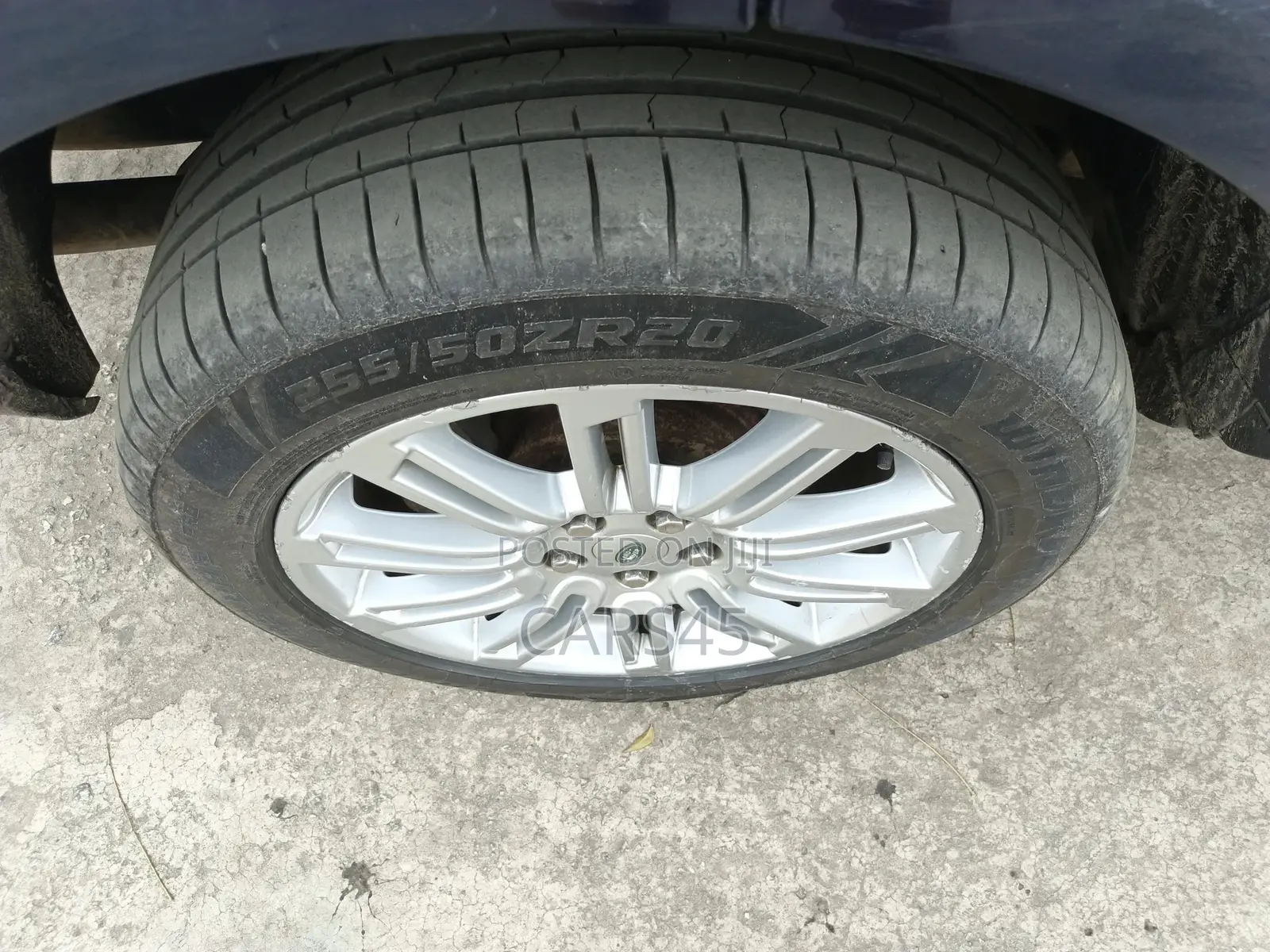 Land Rover Lr4 2013 Blue