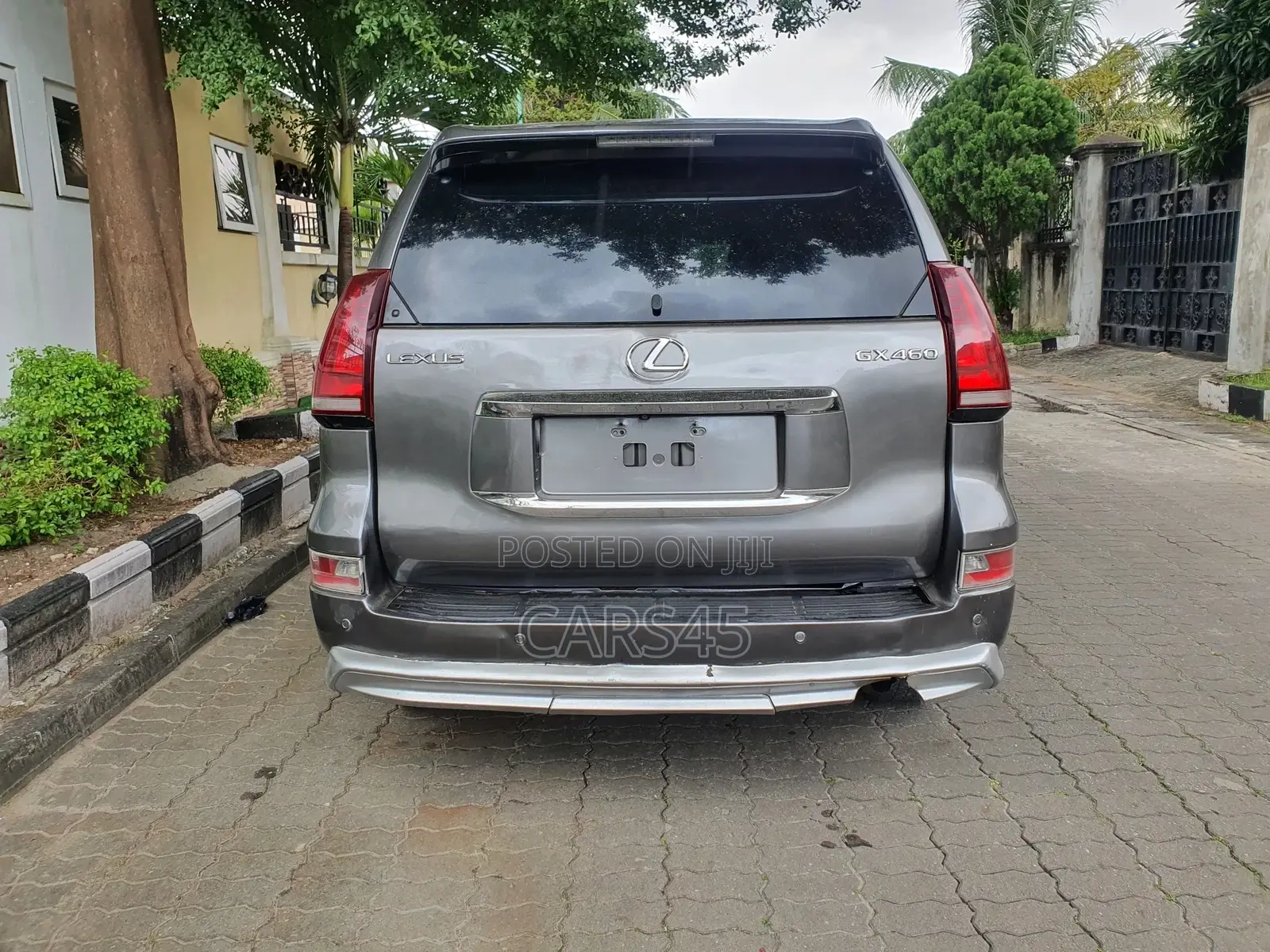 Lexus GX 2010 Gray