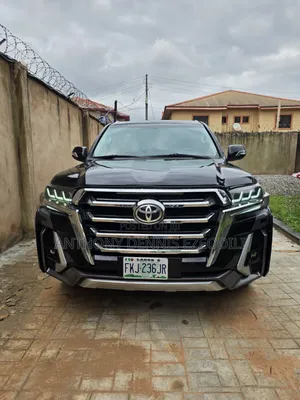 Toyota Land Cruiser 4.0 V6 GXR 2016 Black