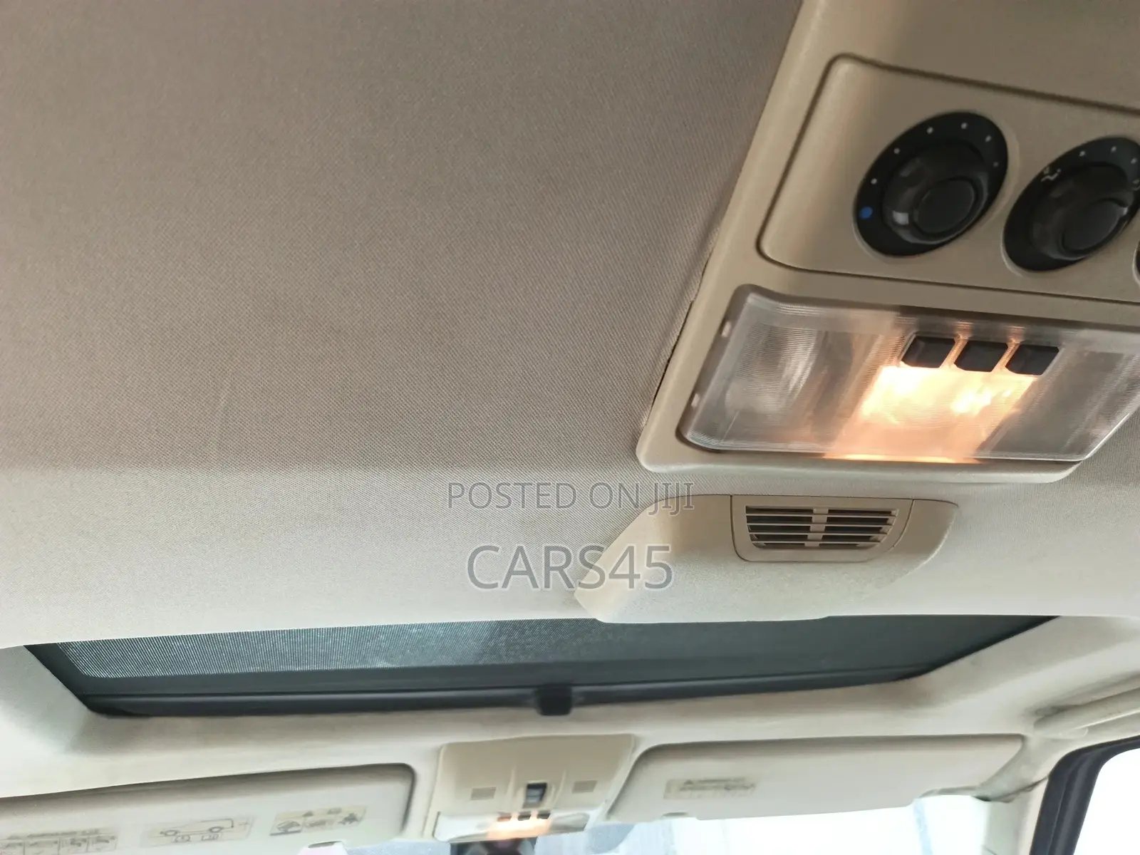 Land Rover Lr4 2013 Blue