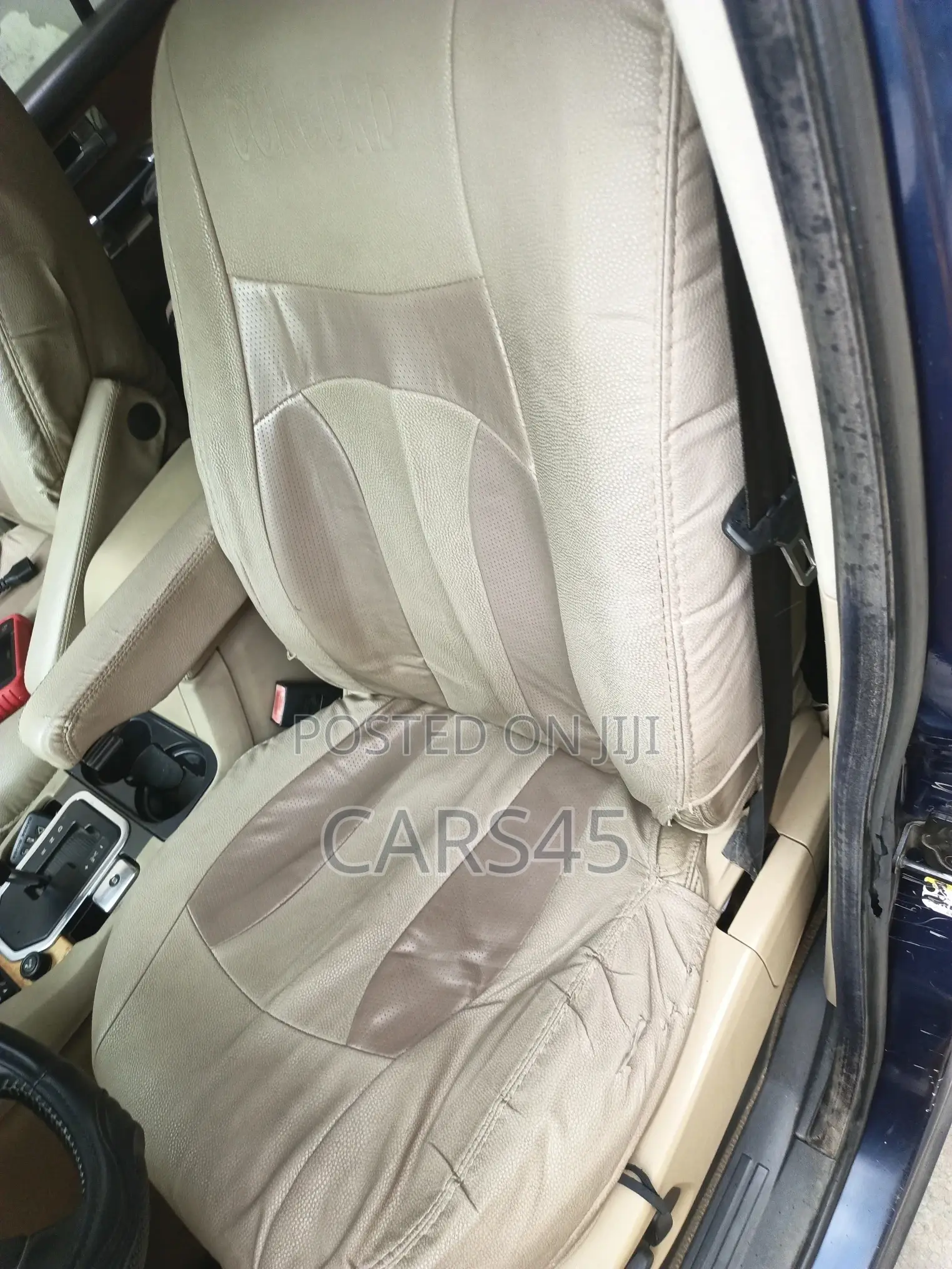 Land Rover Lr4 2013 Blue