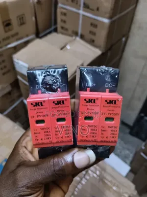 Chint NM8NDC-250C 250A DC Molded Case Circuit Breaker (MCCB).