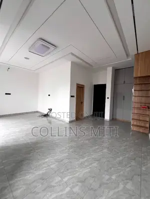 4bdrm Duplex in Thomas Estate for sale