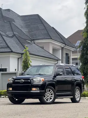 Toyota 4-Runner 2013 Black