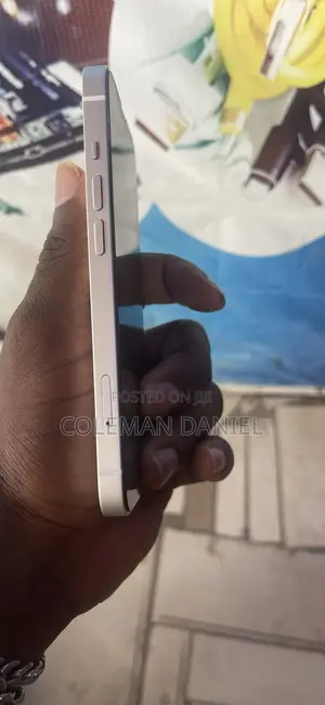 Apple iPhone 13 128 GB White
