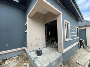 3bdrm Apartment in Ikot Ekpene for rent