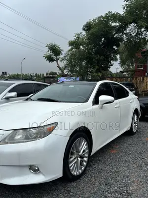 Lexus ES 350 FWD 2014 White