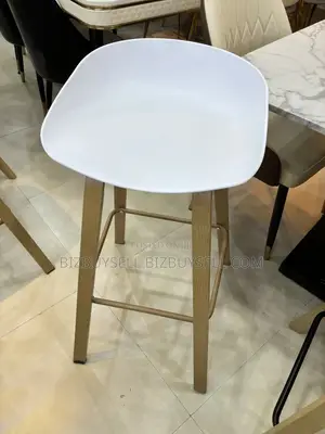 Bar Stool With Metal Legs