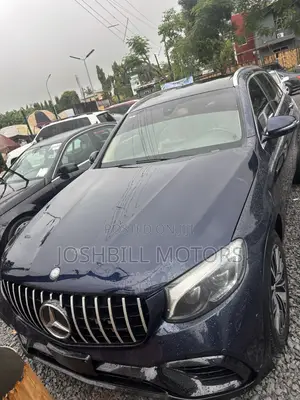 Mercedes-Benz GLC-Class 2017 Blue