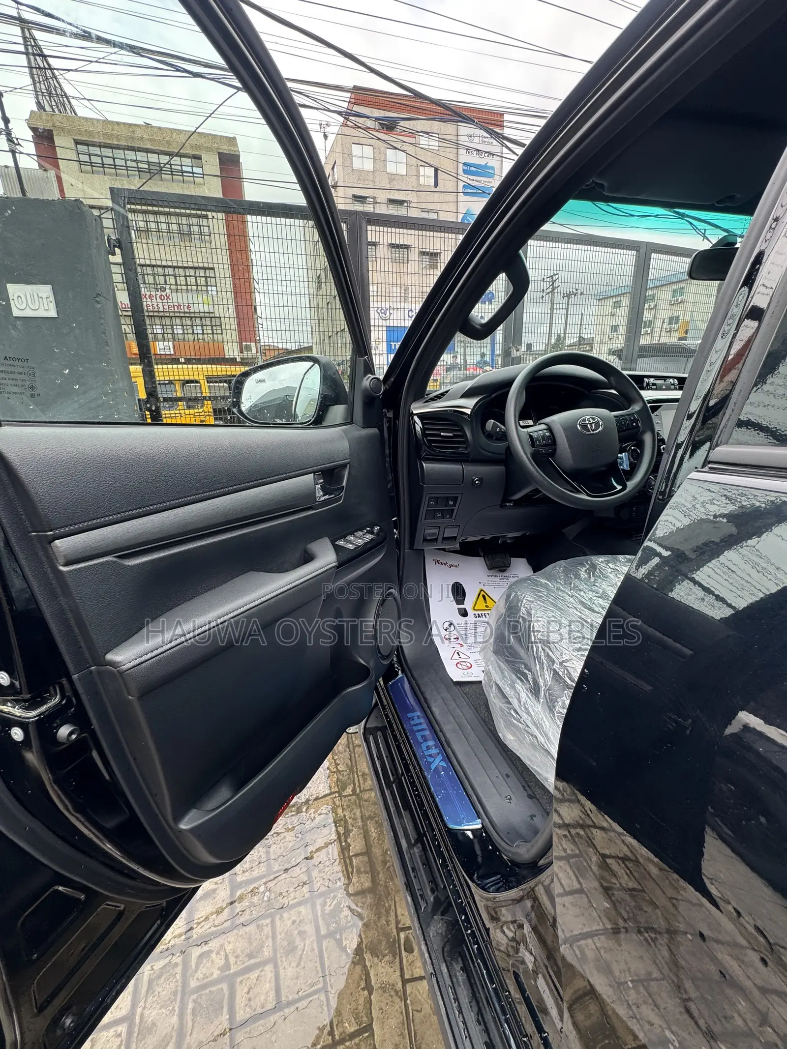 New Toyota Hilux 2026 Black