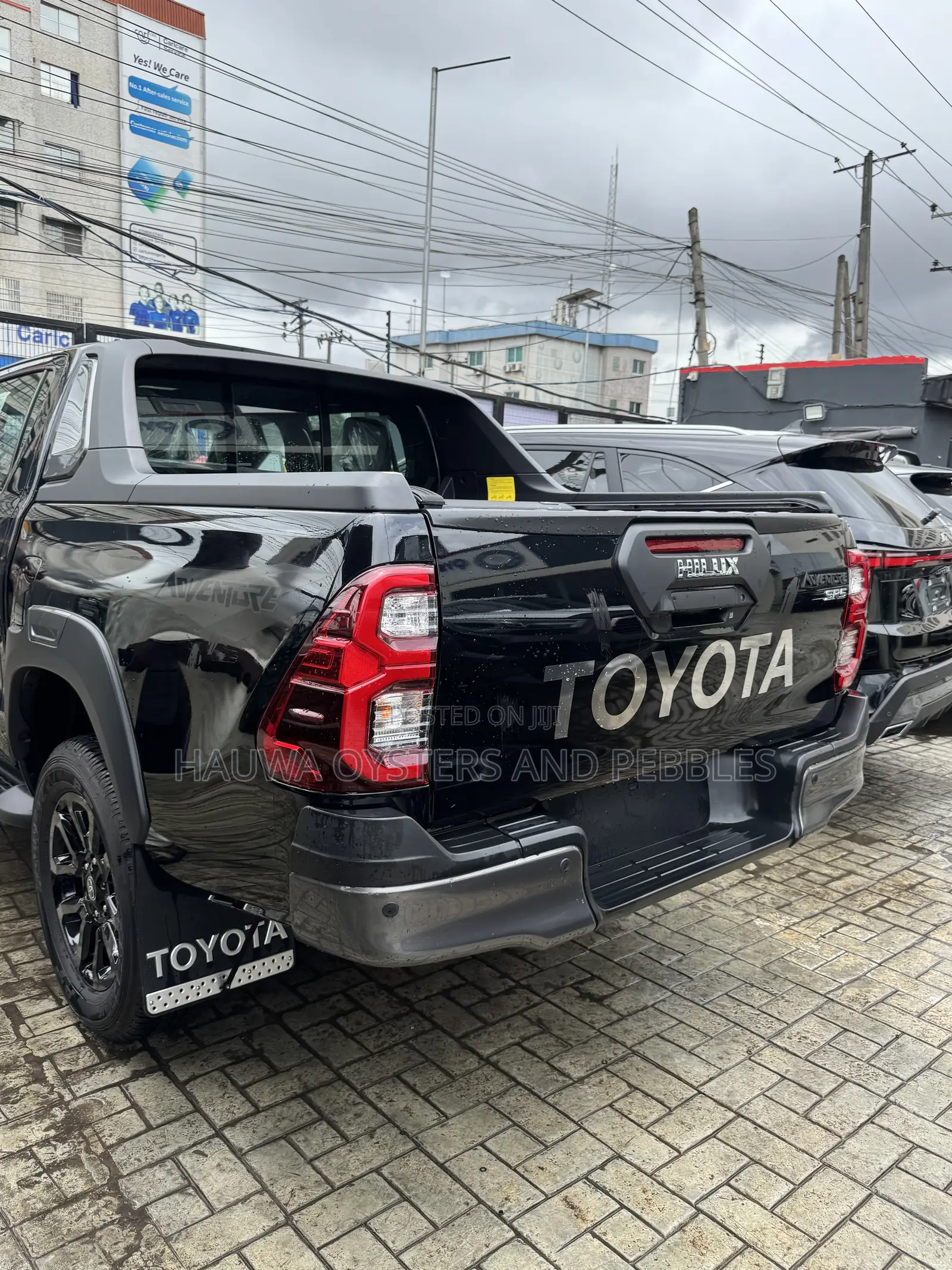 New Toyota Hilux 2026 Black