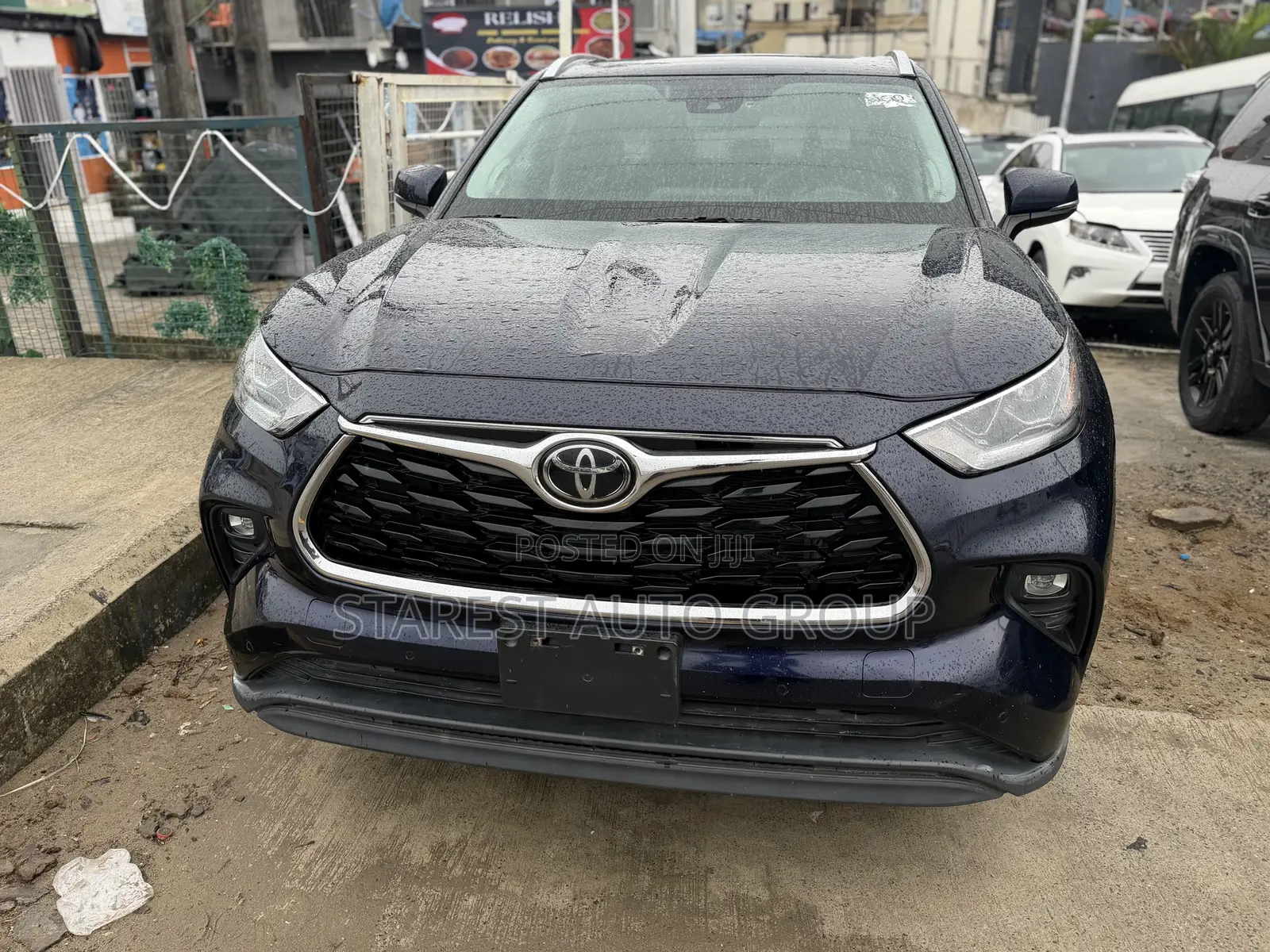 Toyota Highlander Limited 2021 Blue