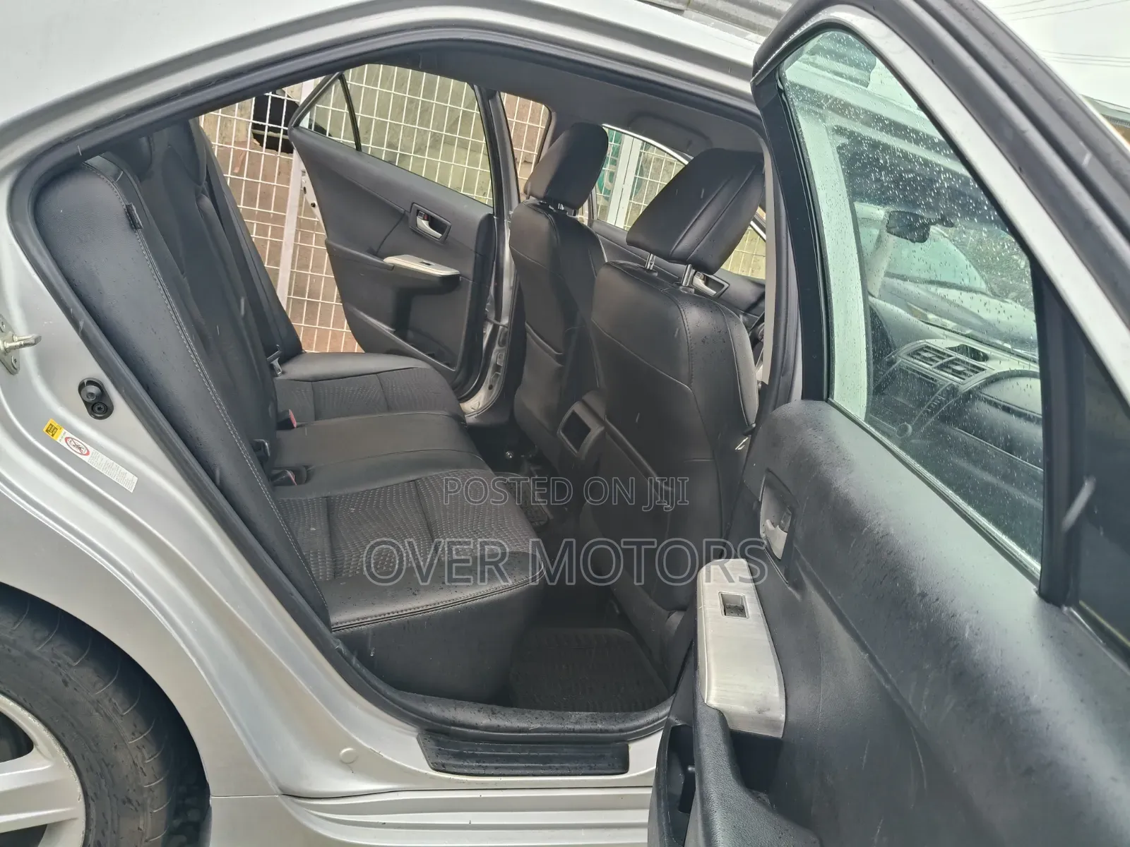Toyota Camry 2014 Silver