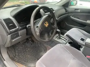 Honda Accord 2006 Gray