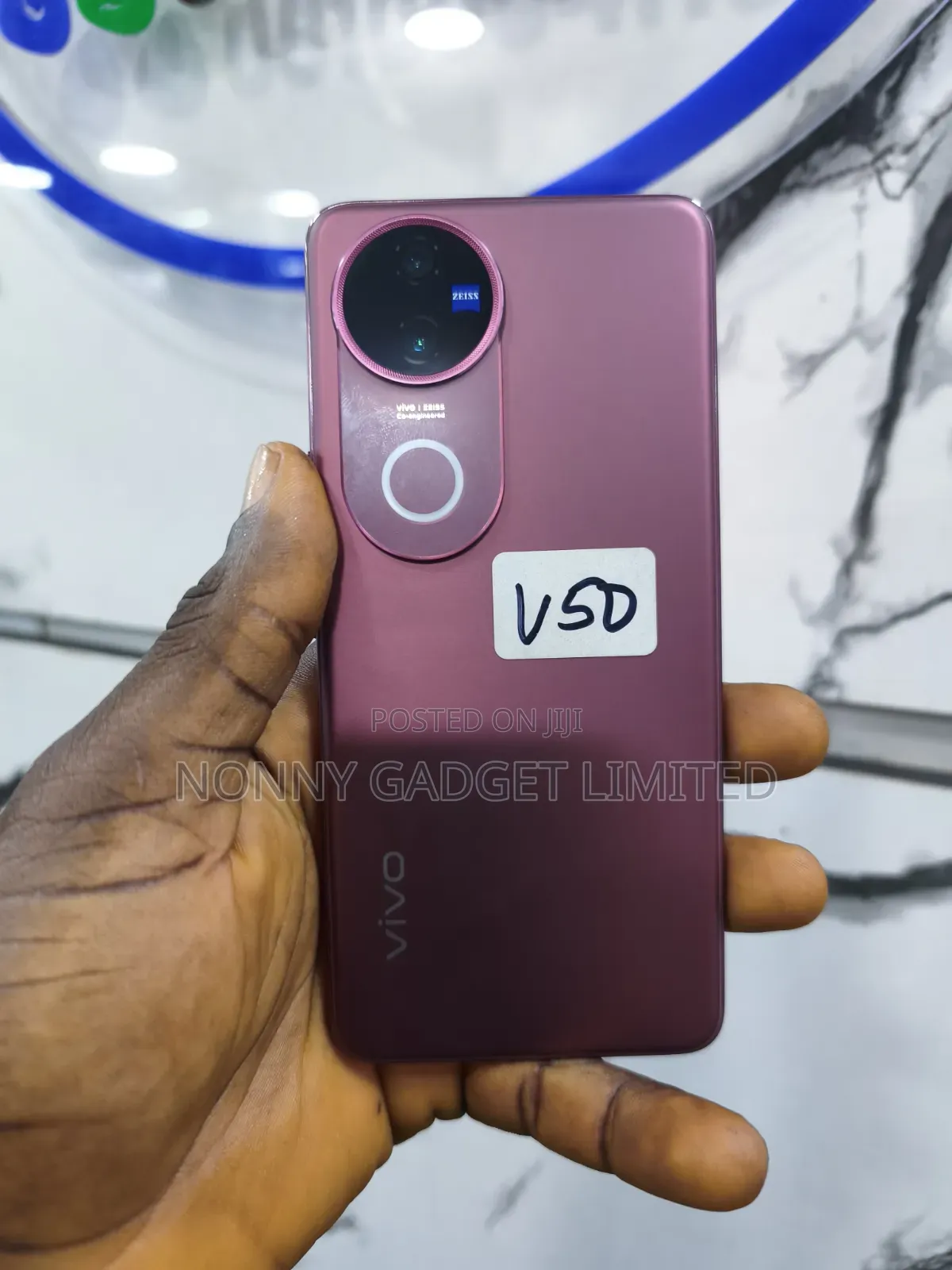 Vivo V50 256 GB Red